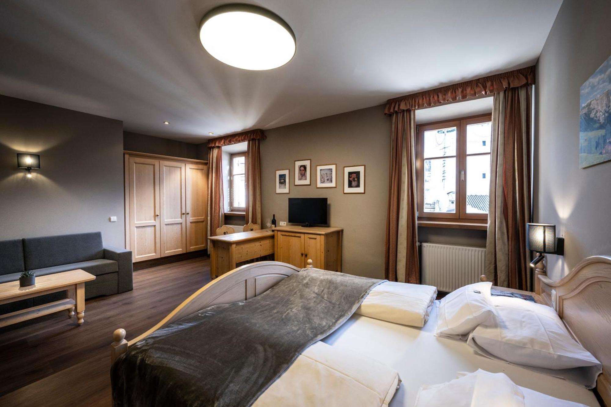 Hotel Zum Turm Castelrotto Exteriér fotografie